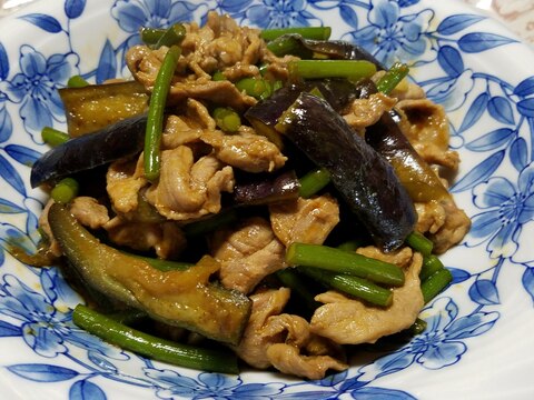 ニンニクの芽・なす・豚肉のコチュジャン炒め